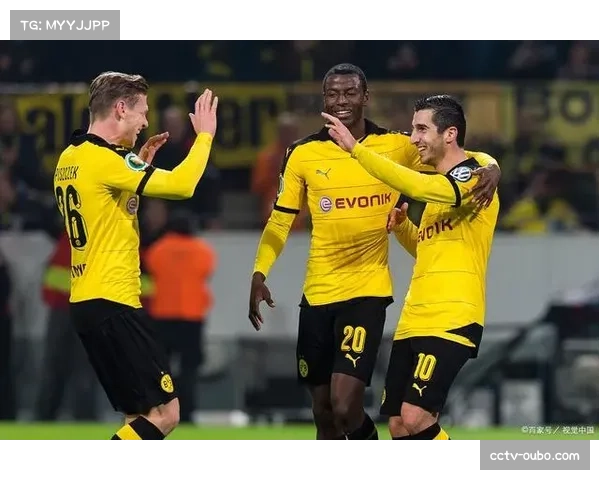 高速对攻中的遗憾:记录多特蒙德客场失利但创造出的四次绝佳反击机会 高速对攻中的遗憾:记录多特蒙德客场失利但创造出的四次绝佳反击机会